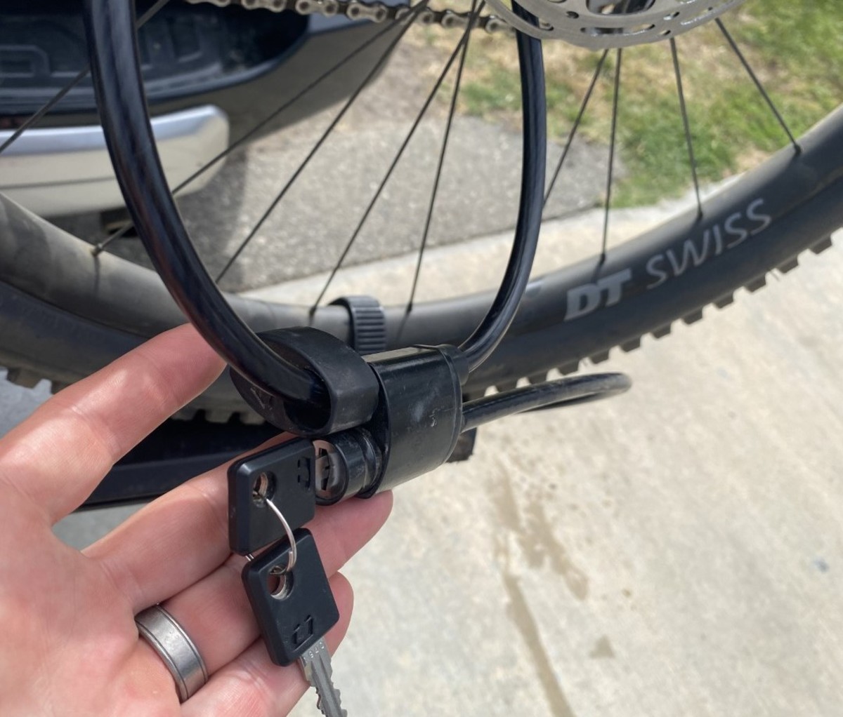 Kuat NV 2.0 key lock